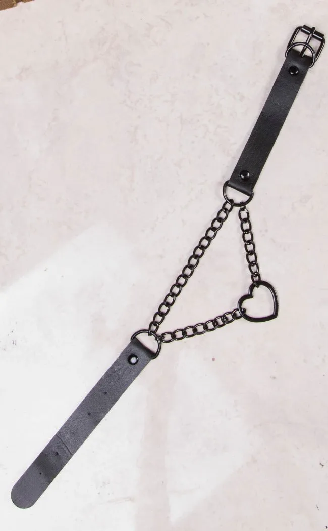 Dark Heart O-Ring Chain Choker