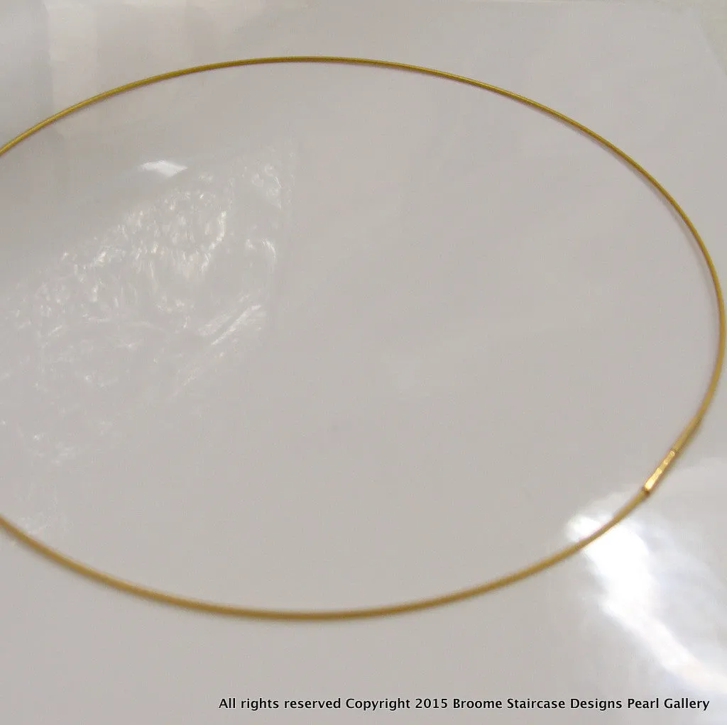 Gold Wire Necklace