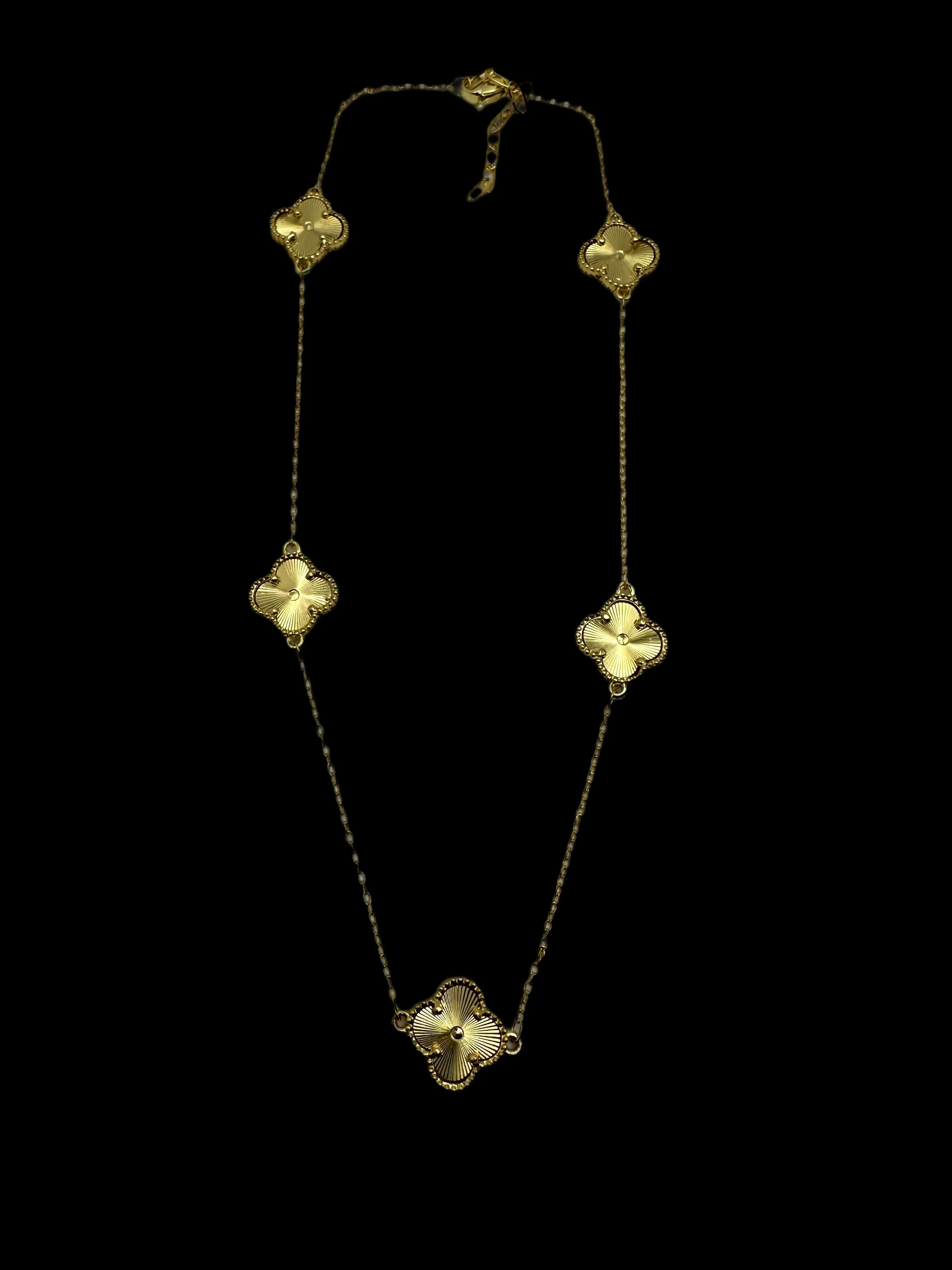 Starburst Clovers Necklace